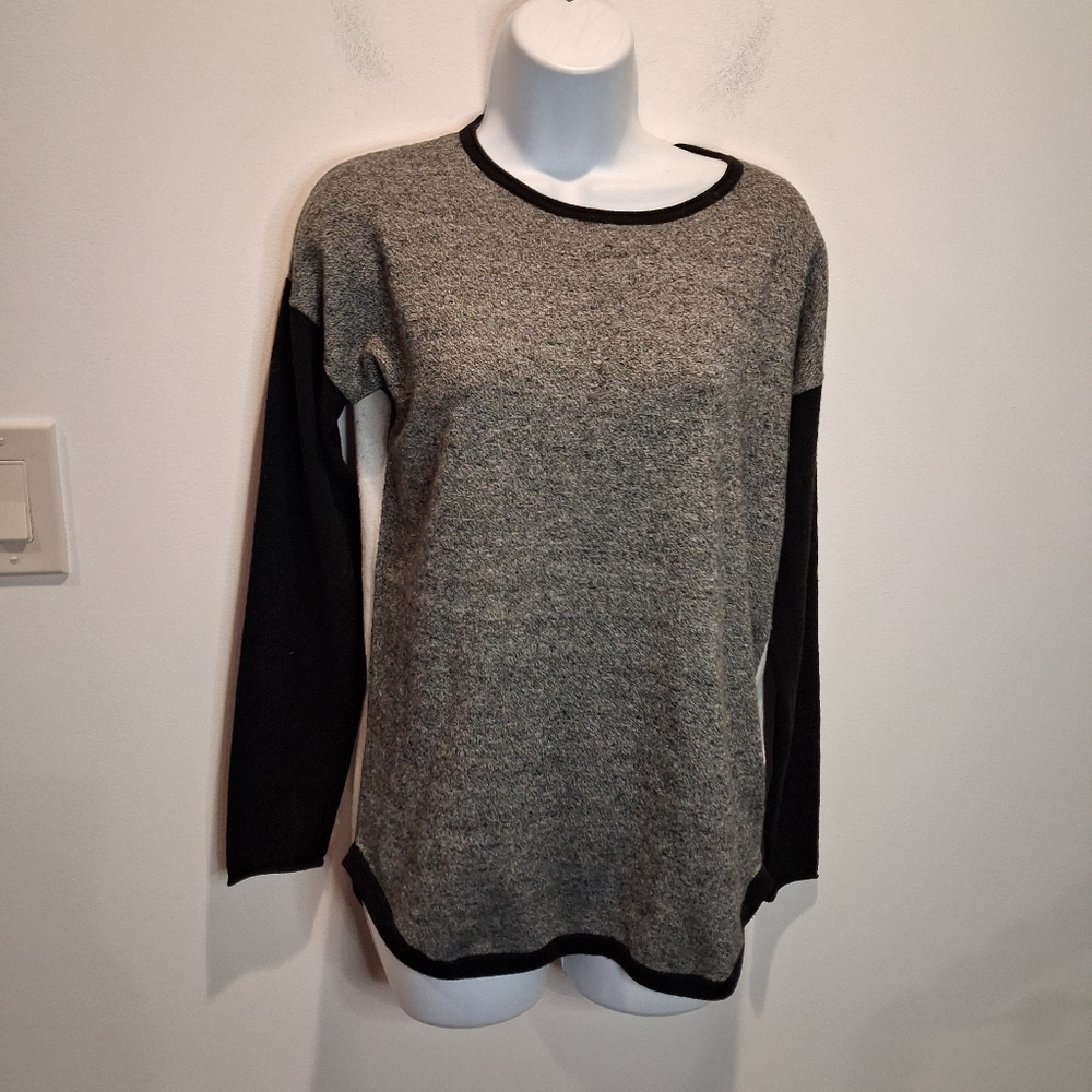 Smartwool Size S Black/White Wool Blend Base Layer